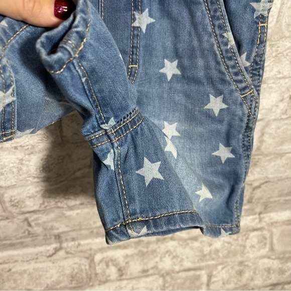 Oshkosh B’gosh Shortalls Kid’s Sz‎ 2T Denim with Stars Carpenter NEW - Picture 4 of 10